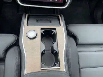 VOLVO EX90 Plus Pure Electric Twin Motor AWD 7S 360  N