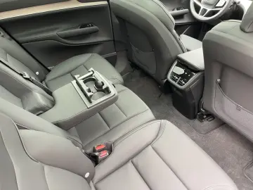 VOLVO EX90 Plus Pure Electric Twin Motor AWD 7S 360  N