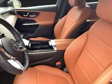 MERCEDES-BENZ GLC 220 d 4M Coupé Avantgarde LED Memo…