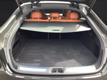 MERCEDES-BENZ GLC 220 d 4M Coupé Avantgarde LED Memo…