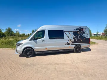 MERCEDES-BENZ Sprinter KamperVan  fur Sport  VIP.