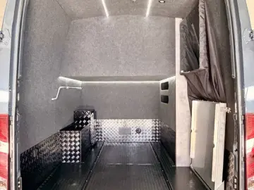 MERCEDES-BENZ Sprinter KamperVan  fur Sport  VIP.