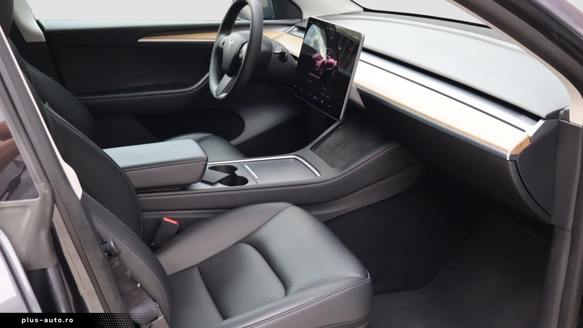 Tesla Model Y Long Range Dual Motor AWD