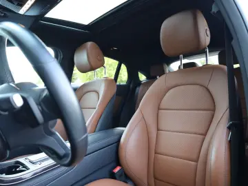 MERCEDES-BENZ GLC 300 4MATIC Coupé 360 BURM R20