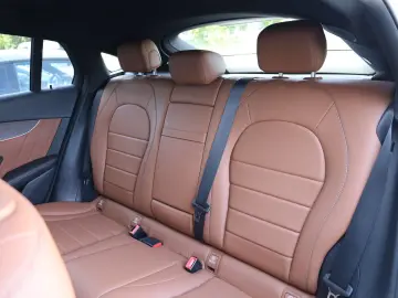 MERCEDES-BENZ GLC 300 4MATIC Coupé 360 BURM R20