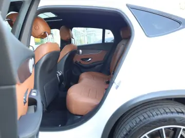 MERCEDES-BENZ GLC 300 4MATIC Coupé 360 BURM R20