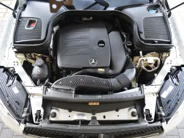 MERCEDES-BENZ GLC 300 4MATIC Coupé 360 BURM R20