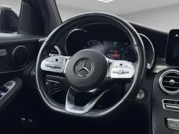 MERCEDES-BENZ GLC 300 Coupe AMG-Line 4Matic Night GS…