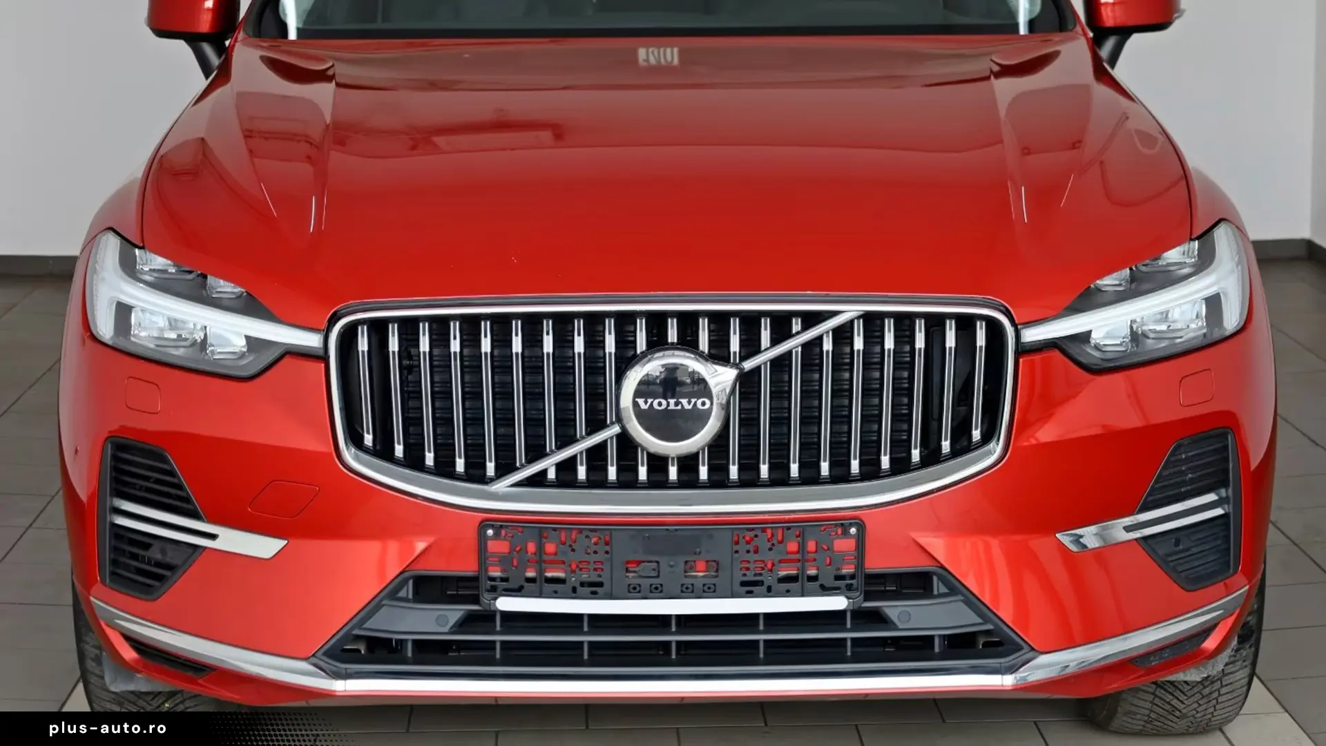 Volvo XC60 T6 AWD Plus Bright   Finanțare Leasing