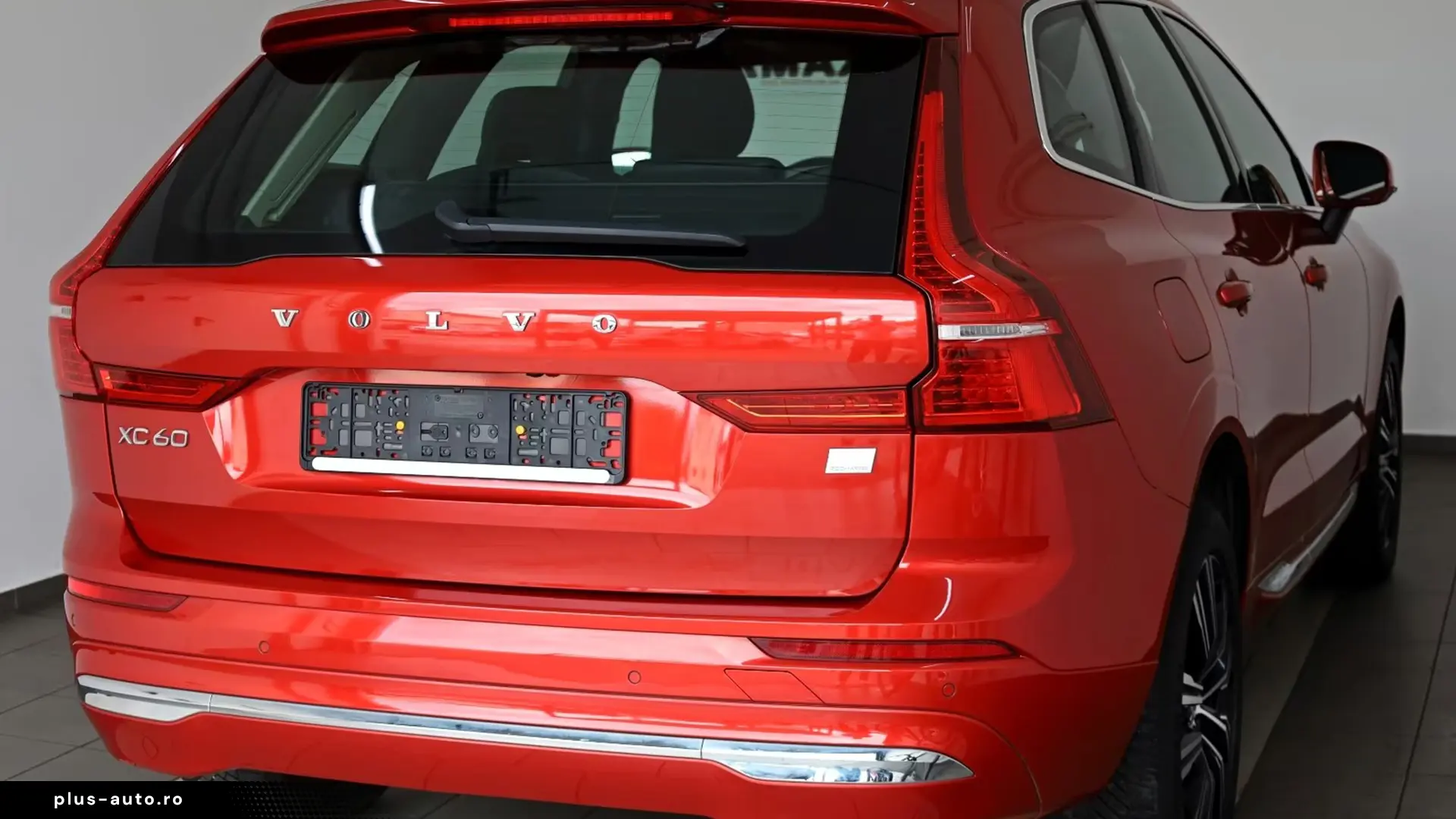 Volvo XC60 T6 AWD Plus Bright   Finanțare Leasing