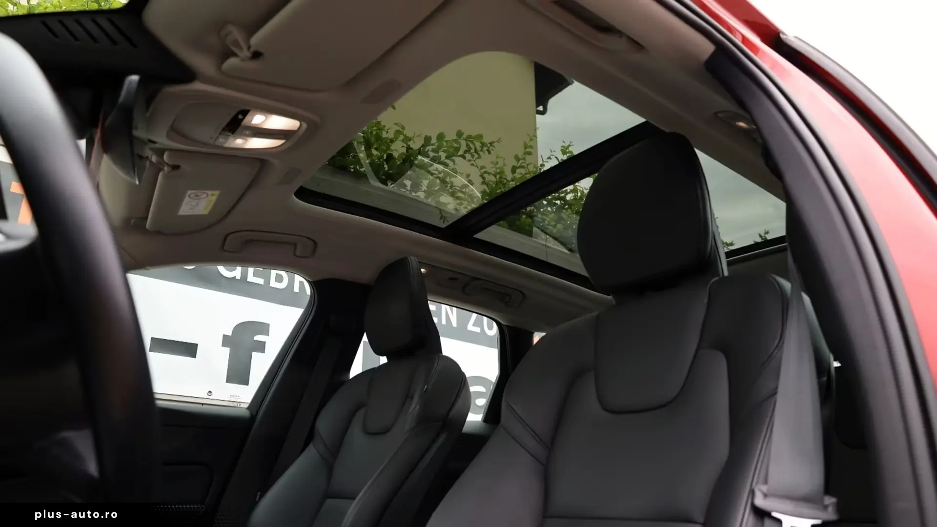 Volvo XC60 T6 AWD Plus Bright   Finanțare Leasing