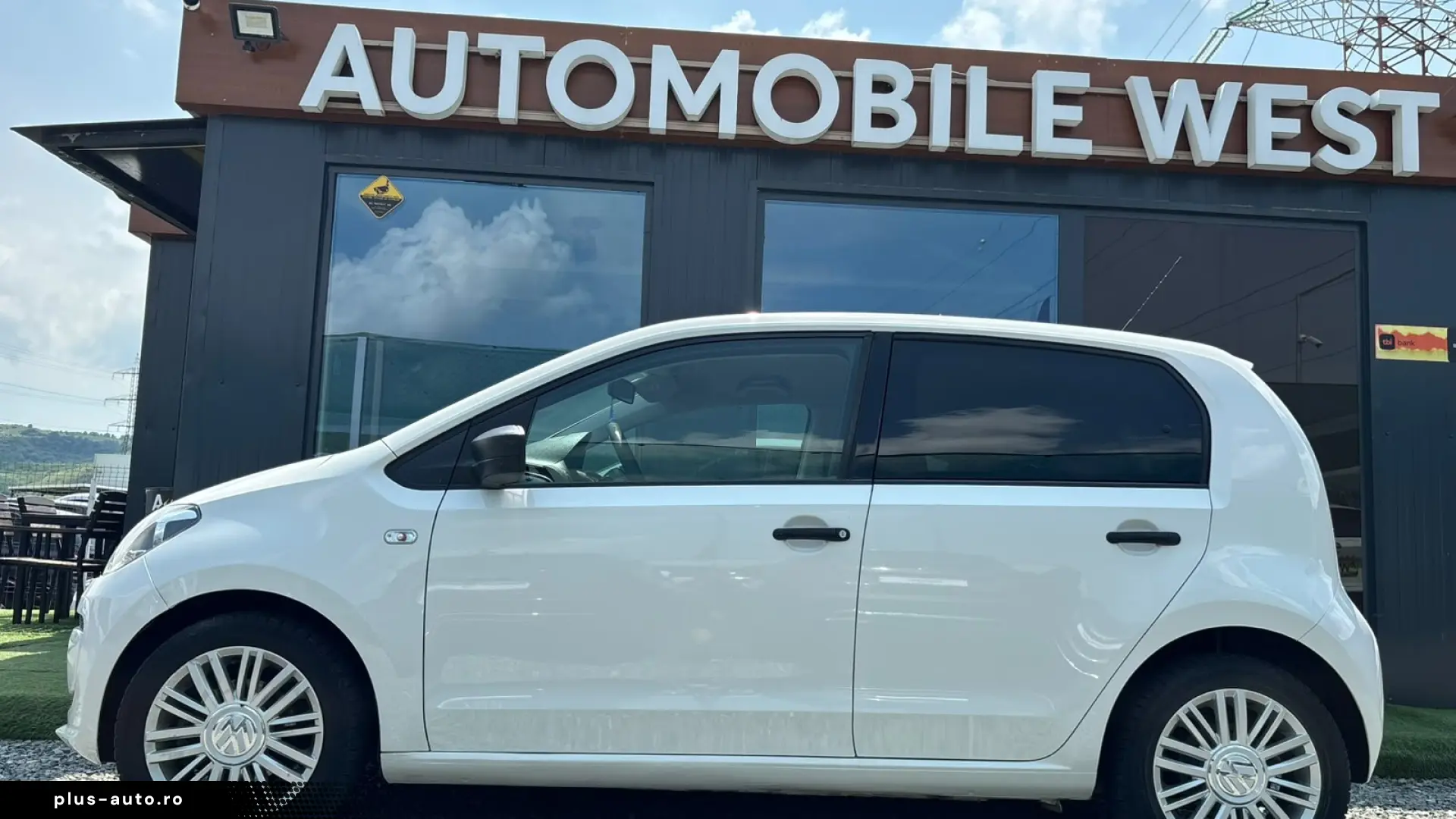 Volkswagen up! 1.0 White AUTOUTILITARA