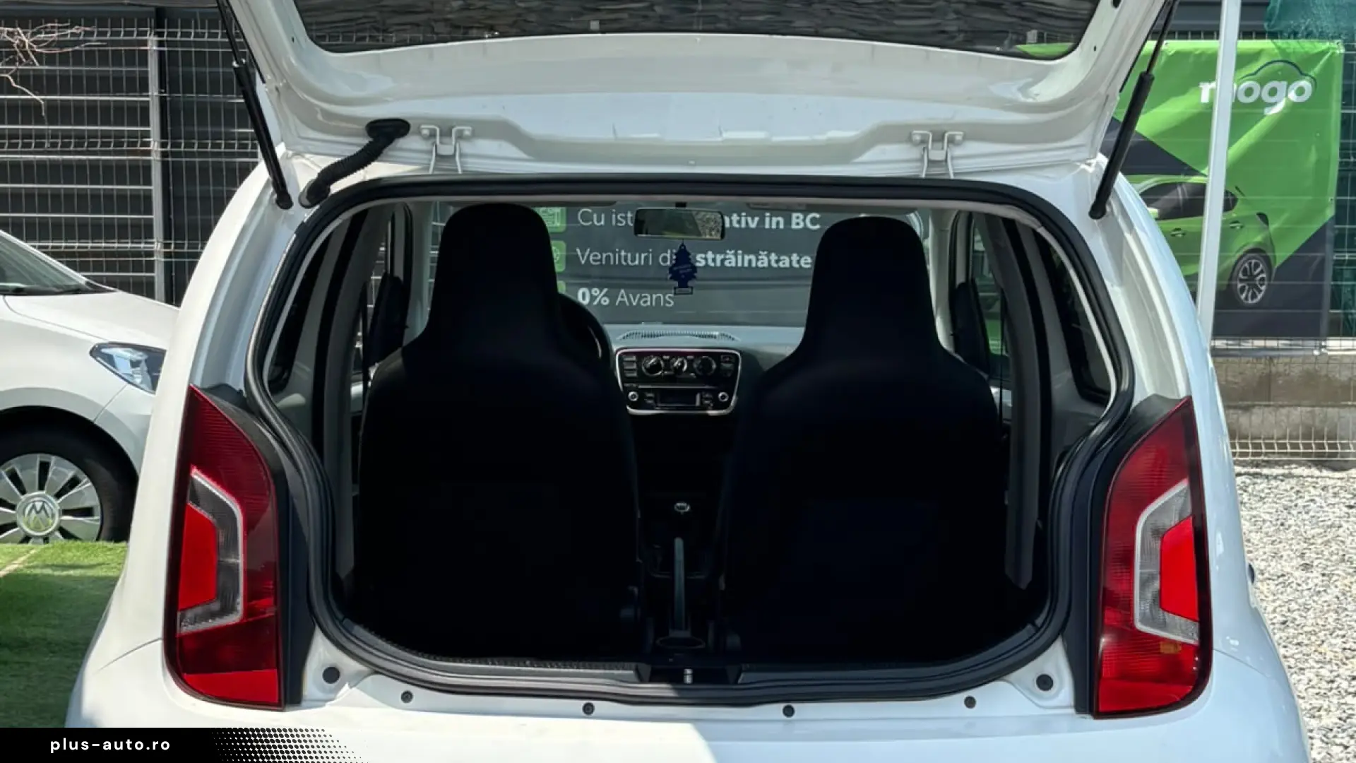 Volkswagen up! 1.0 White AUTOUTILITARA
