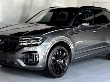 Volkswagen Touareg R 3.0TSI Black Style   Finanțare Leasing