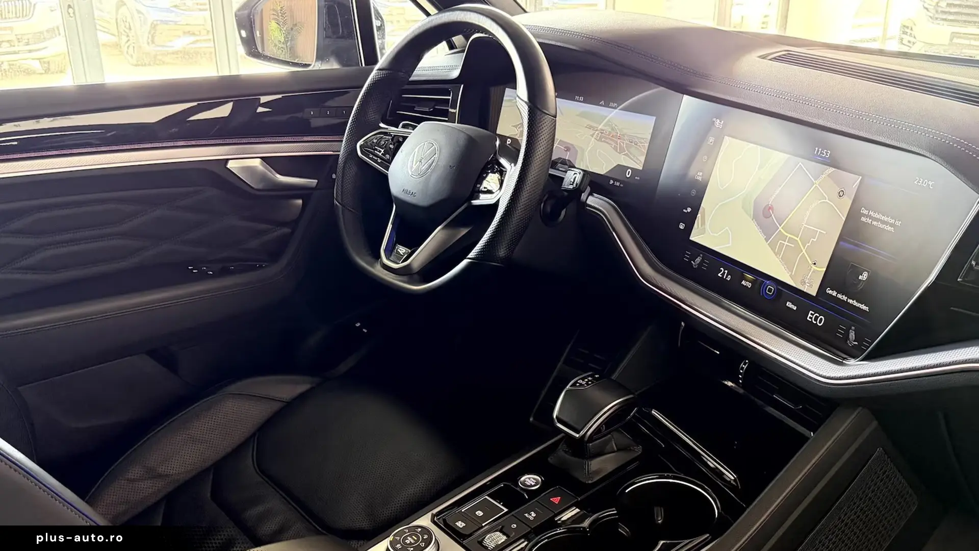 Volkswagen Touareg R 3.0TSI Black Style   Finanțare Leasing