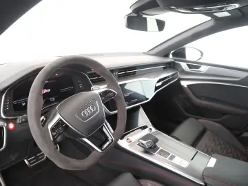 AUDI RS7 Sportback TFSI quattro   PANO    Winterreife