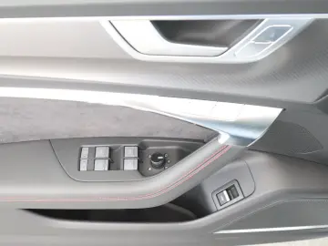 AUDI RS7 Sportback TFSI quattro   PANO    Winterreife