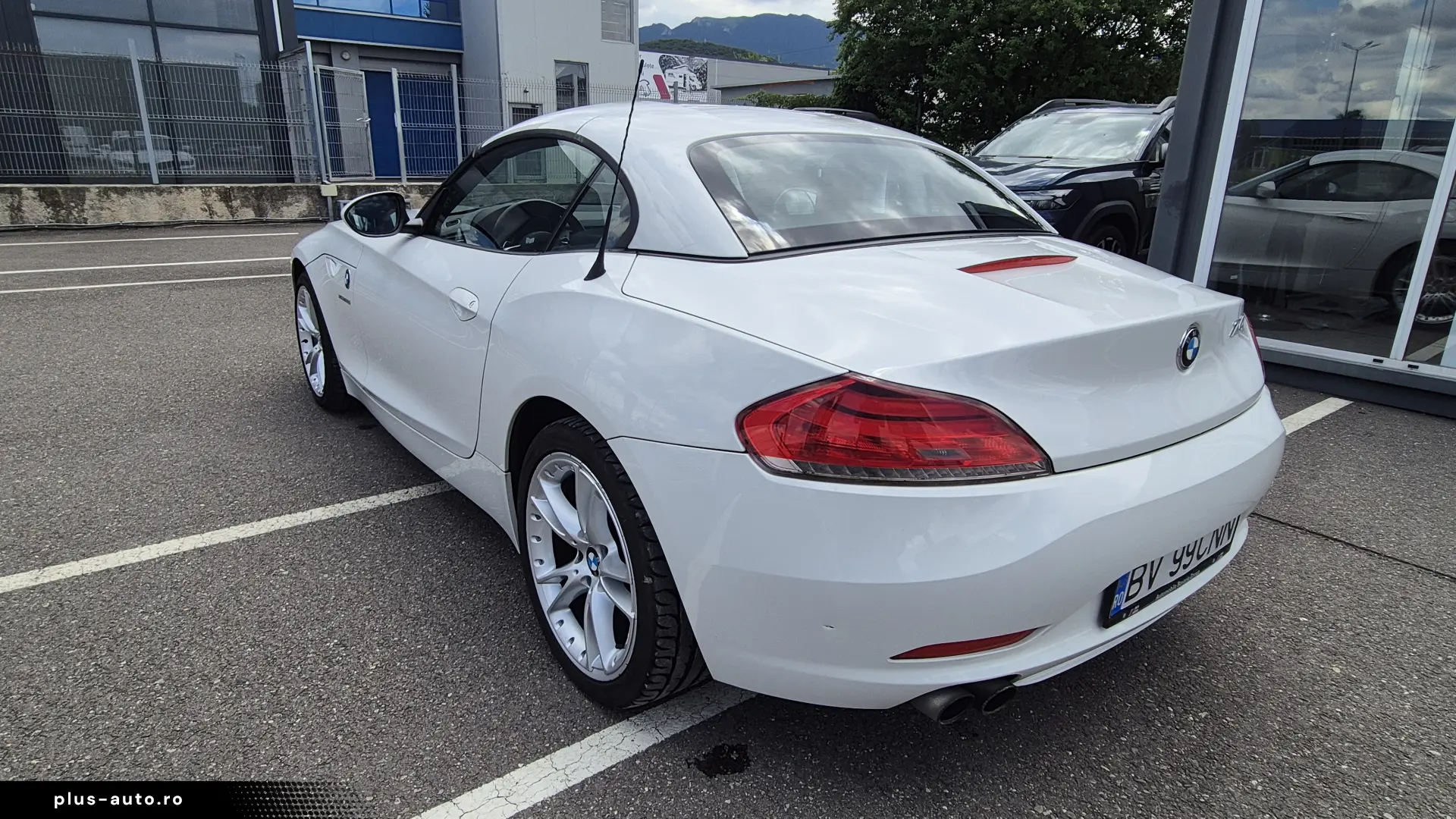 BMW Z4 sDrive28i 2.0 benzina – 245 CP