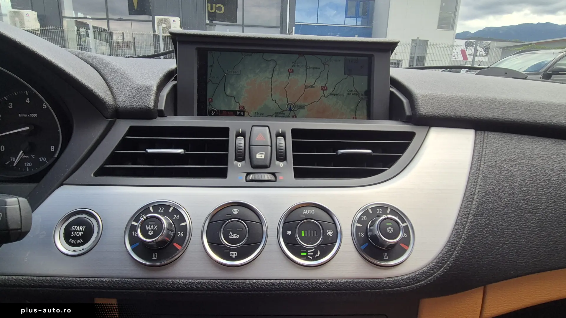 BMW Z4 sDrive28i 2.0 benzina – 245 CP