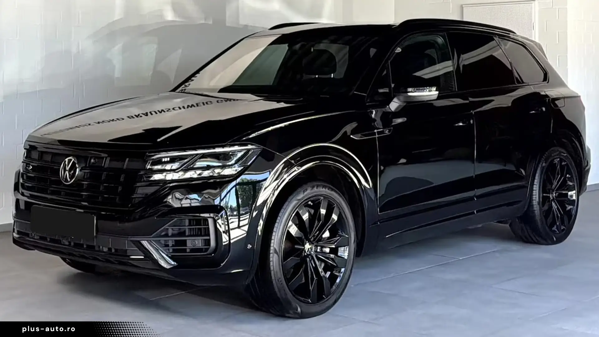 Volkswagen Touareg R 3.0 TSI Black Style   Finanțare Leasing
