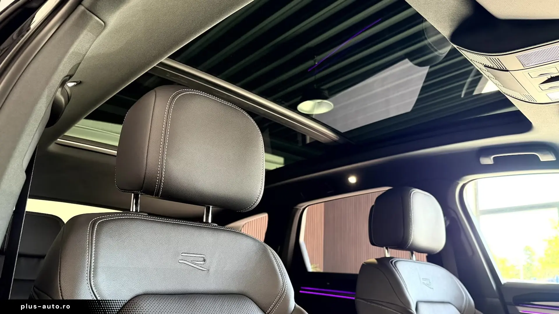 Volkswagen Touareg R 3.0 TSI Black Style   Finanțare Leasing