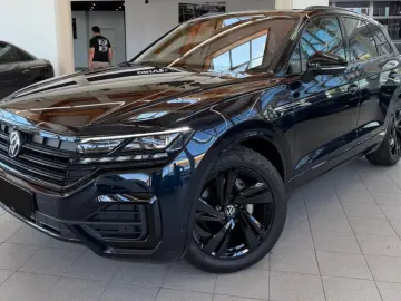 Volkswagen Touareg 3.0 TDI R-Line   Finanțare Leasing