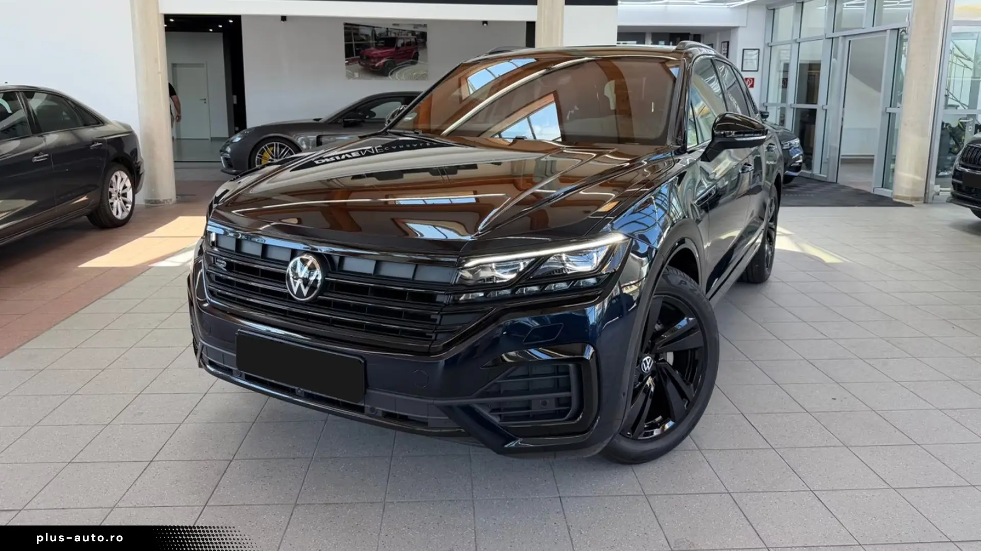 Volkswagen Touareg 3.0 TDI R-Line   Finanțare Leasing