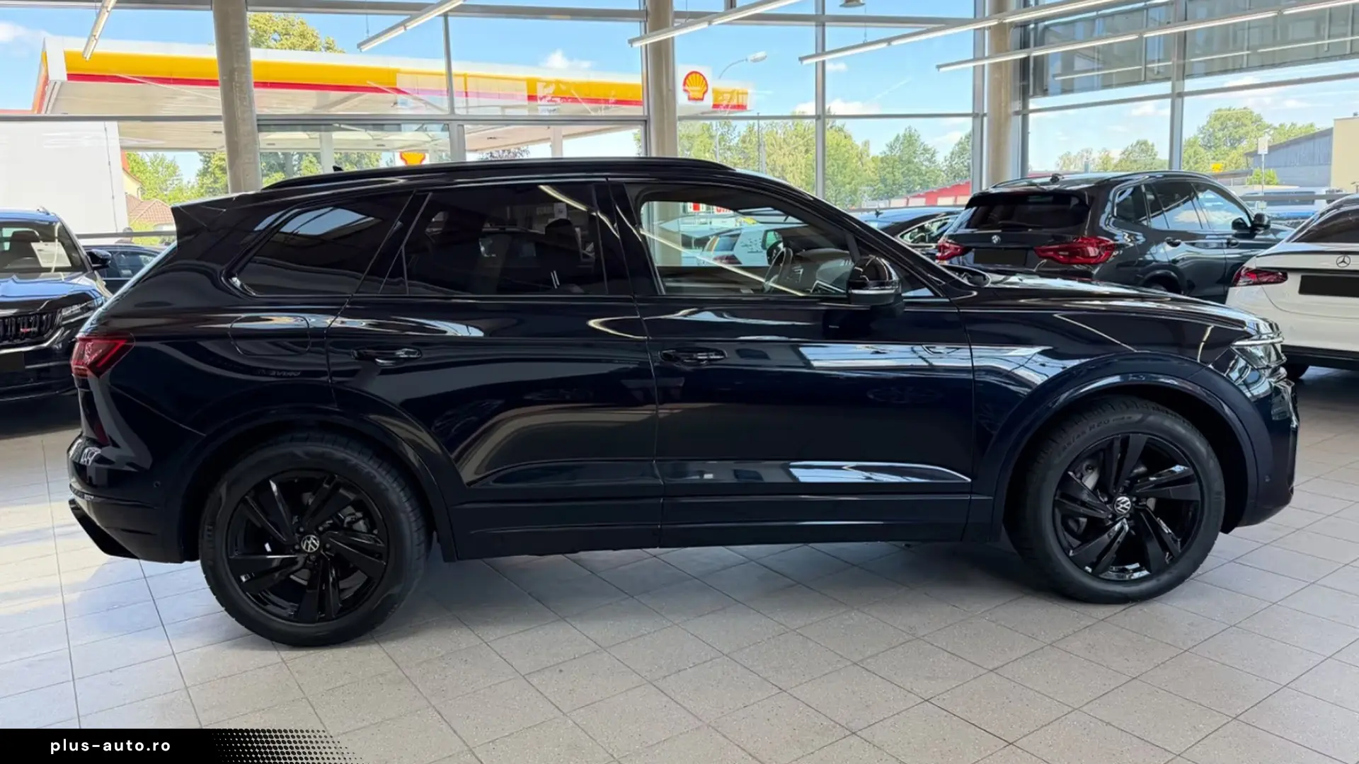 Volkswagen Touareg 3.0 TDI R-Line   Finanțare Leasing