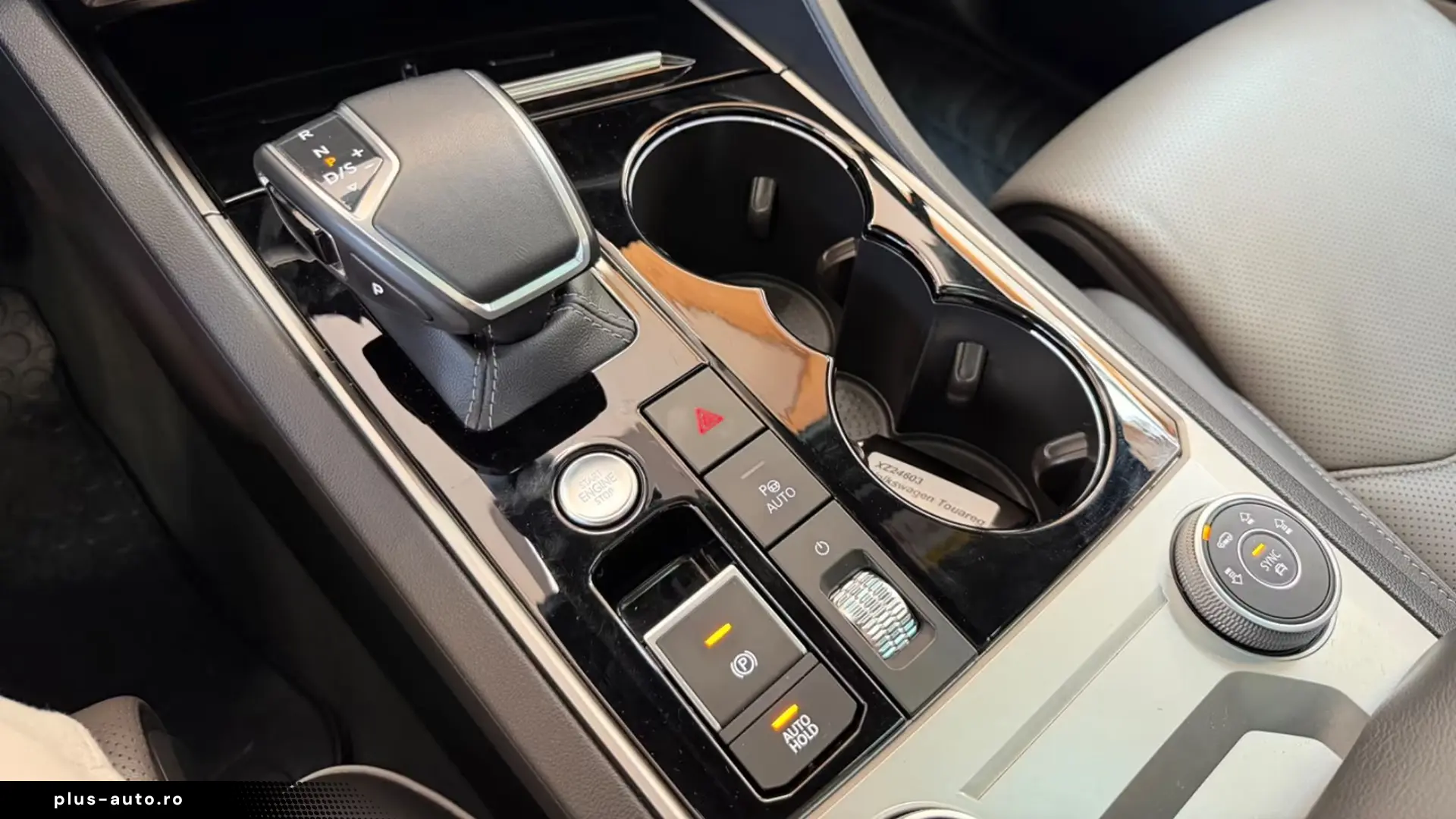Volkswagen Touareg 3.0 TDI R-Line   Finanțare Leasing
