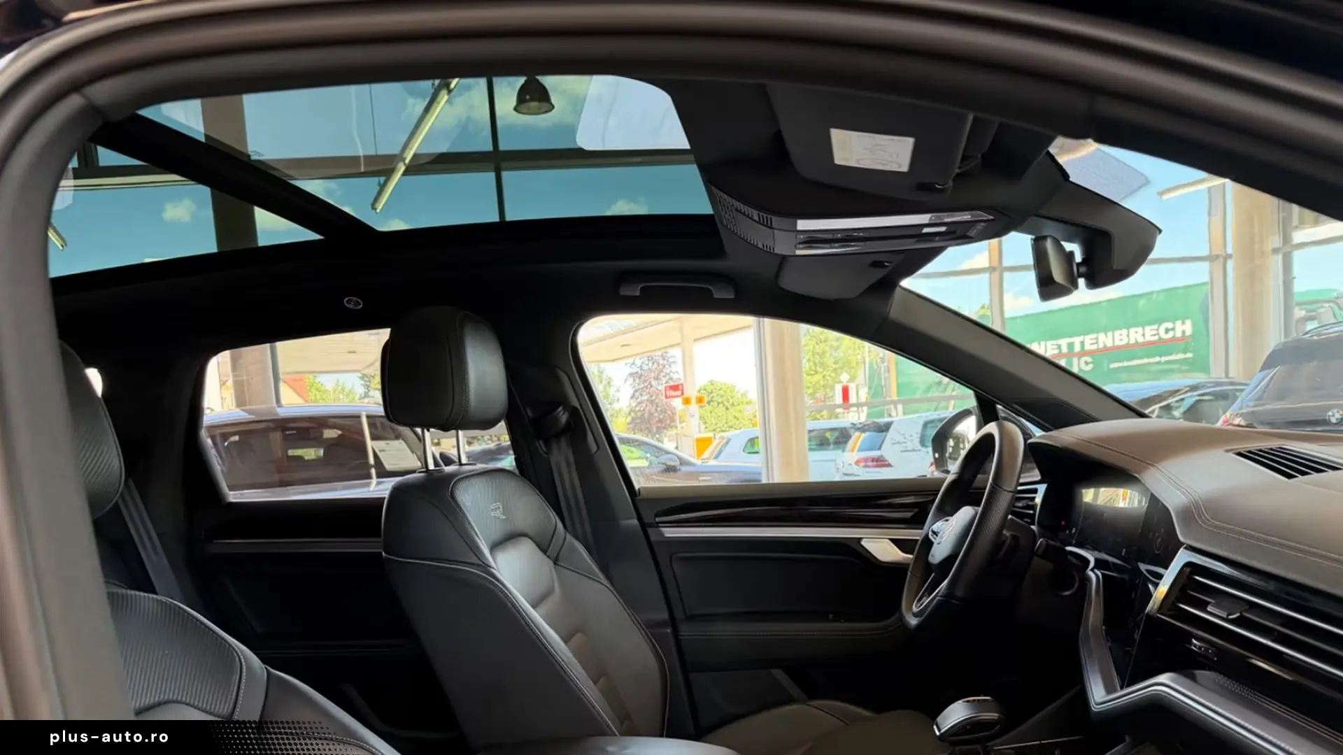 Volkswagen Touareg 3.0 TDI R-Line   Finanțare Leasing