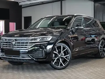 Volkswagen Touareg 3.0 TDI 4M R-LINE   Finanțare Leasing