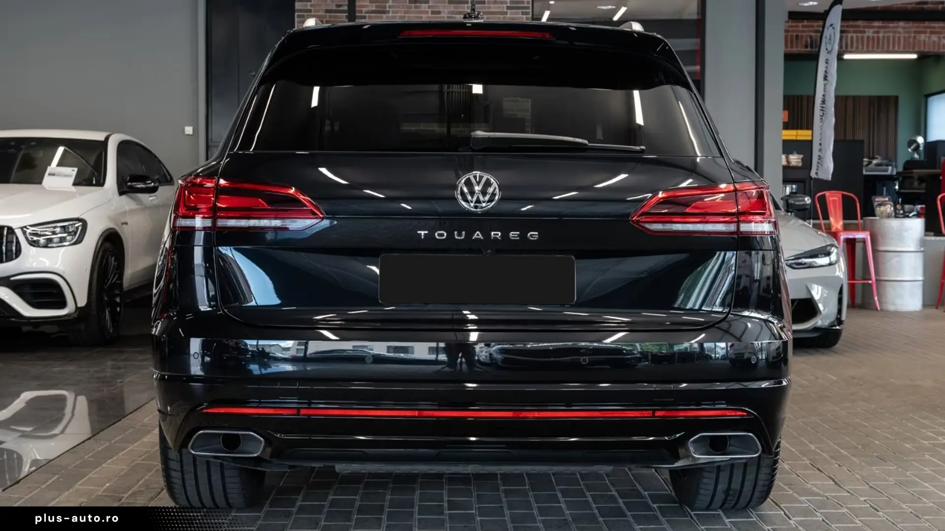Volkswagen Touareg 3.0 TDI 4M R-LINE   Finanțare Leasing