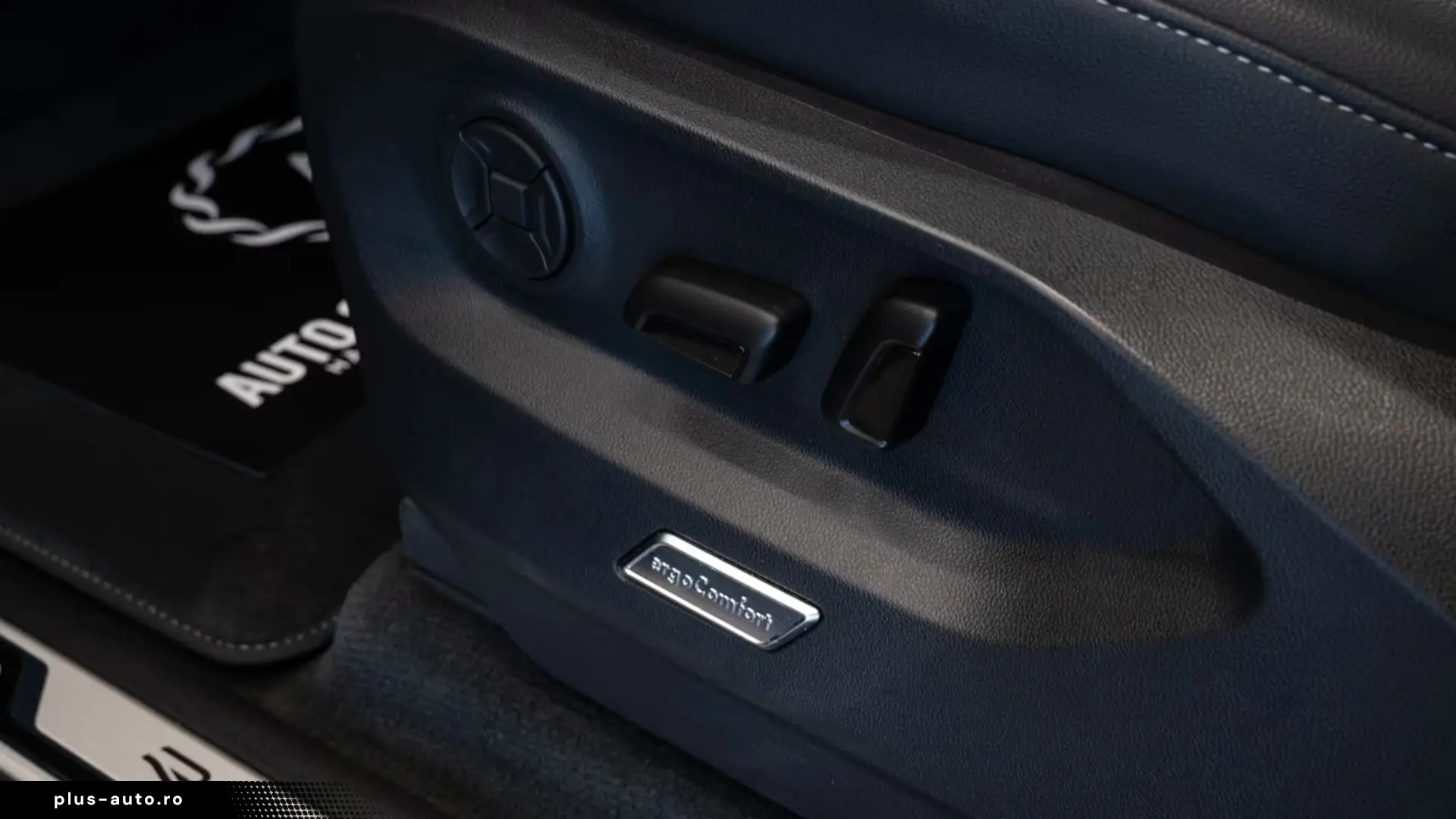 Volkswagen Touareg 3.0 TDI 4M R-LINE   Finanțare Leasing