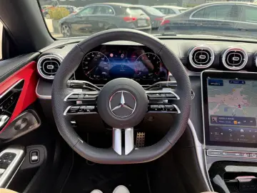 MERCEDES-BENZ CLE 200 AMG Burm3D Night Kamera KEyless Tot-W