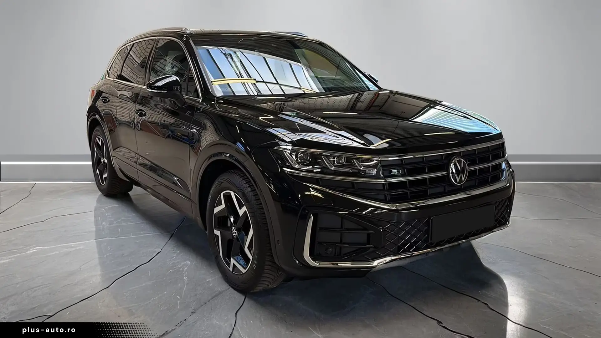 VOLKSWAGEN Touareg 2025 — imagine 3