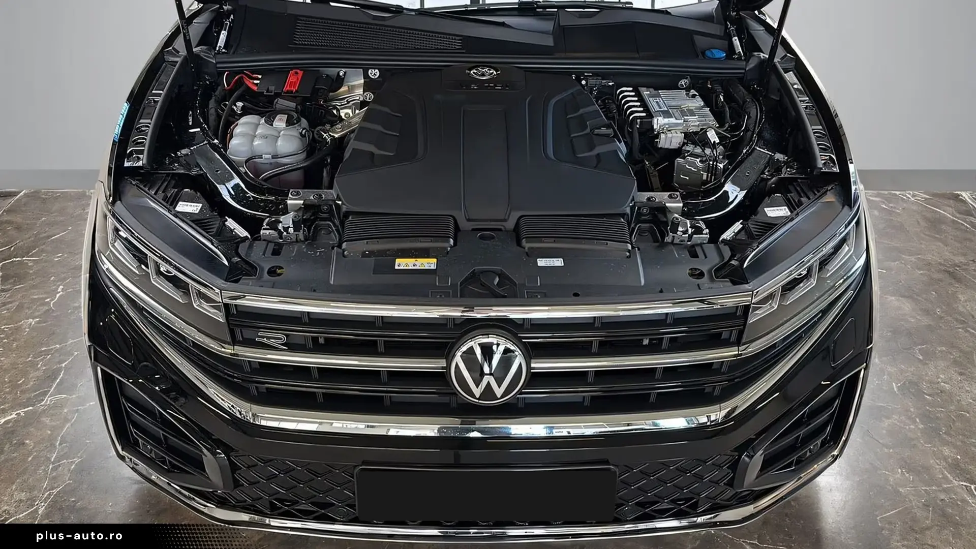 VOLKSWAGEN Touareg 2025 — imagine 16