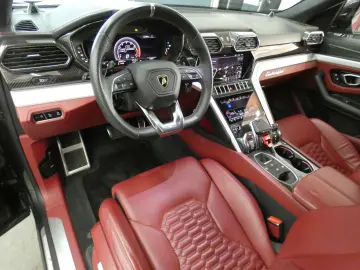 LAMBORGHINI URUS CARBON INT   EXT Q-CINTURA PANO ADAS FULL