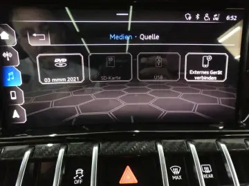 LAMBORGHINI URUS CARBON INT   EXT Q-CINTURA PANO ADAS FULL