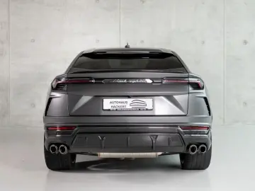 LAMBORGHINI Urus V8 Panorama Full Carbon Akrapovic