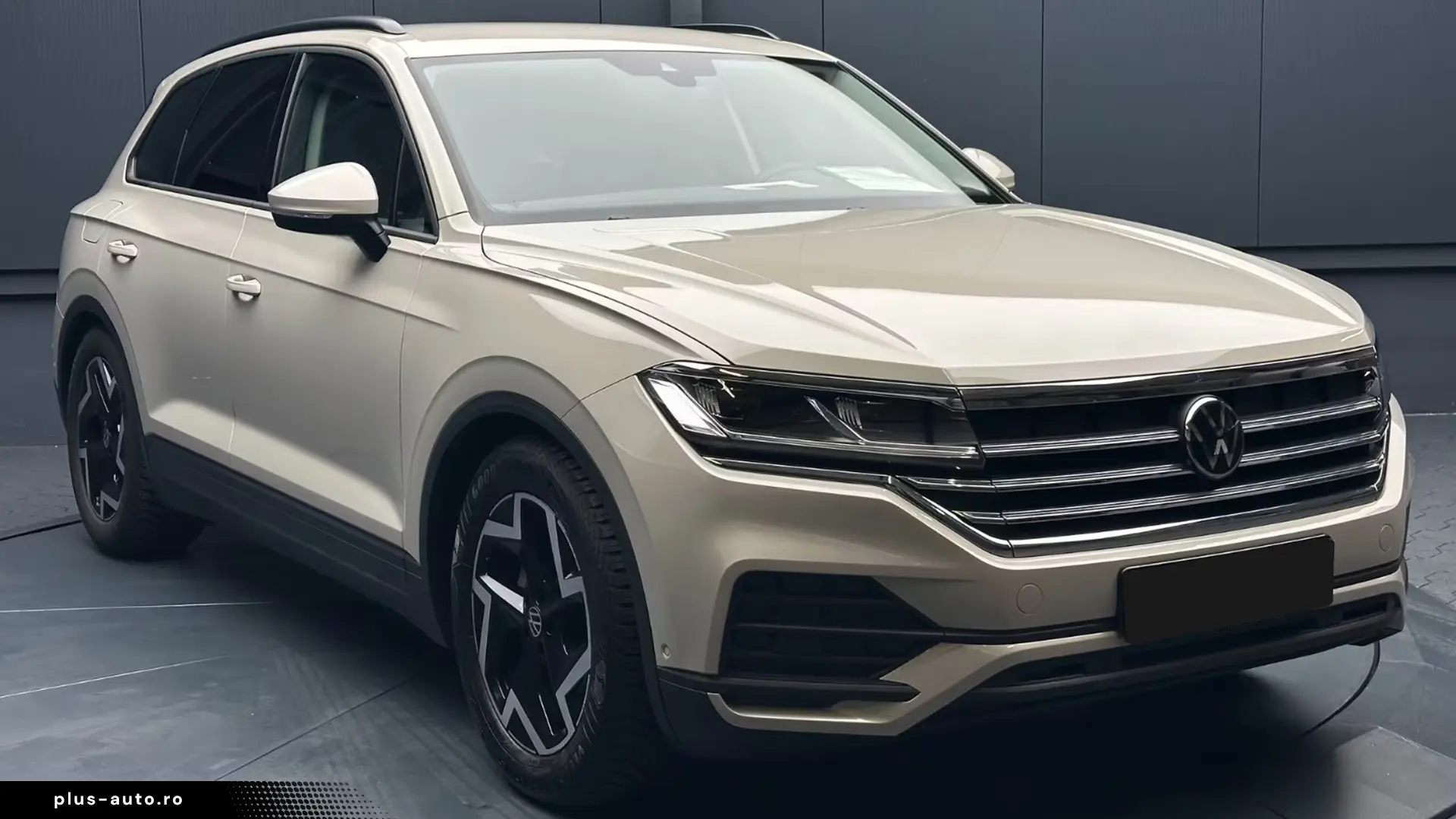 Volkswagen Touareg 3.0 V6 TDI 4Motion   Finanțare Leasing