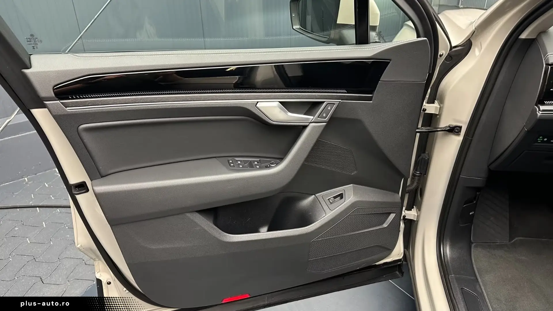 Volkswagen Touareg 3.0 V6 TDI 4Motion   Finanțare Leasing