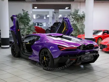 LAMBORGHINI Revuelto - Viola Persifae - Style Pack - Display