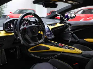 LAMBORGHINI Revuelto - Viola Persifae - Style Pack - Display