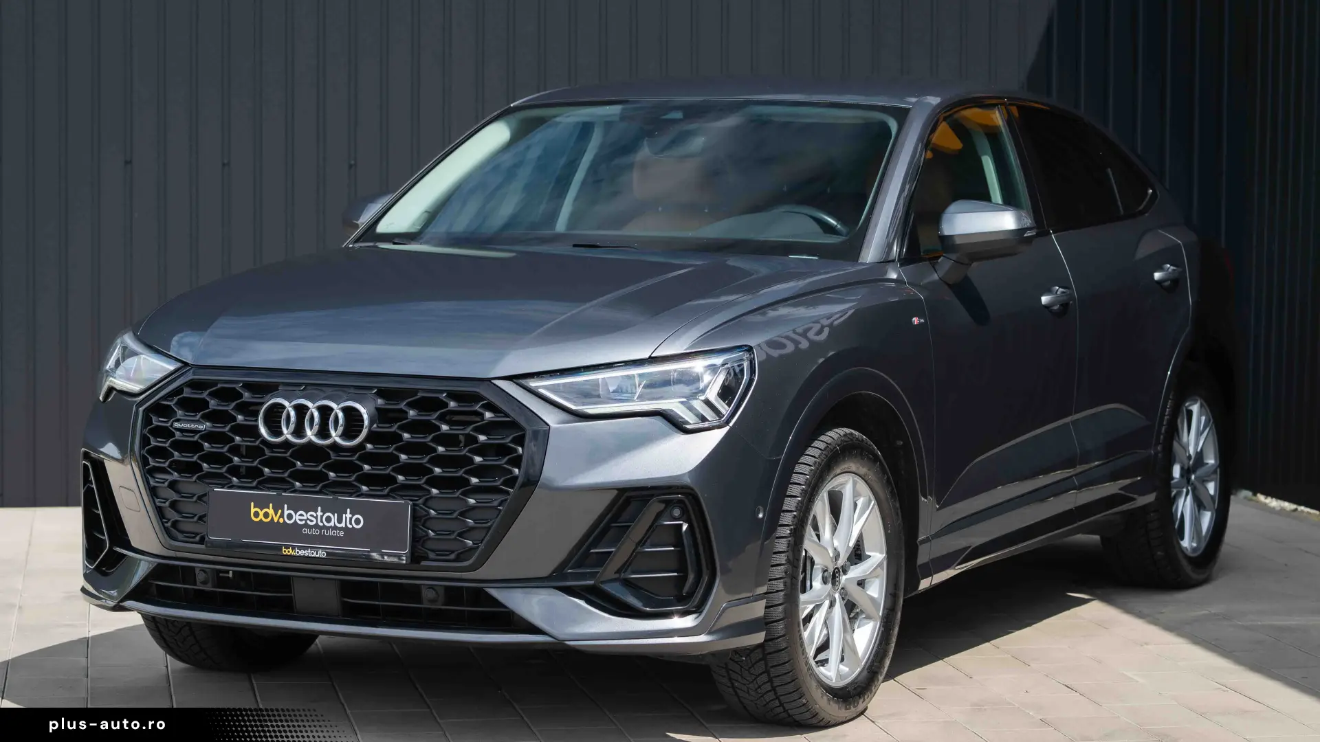 Audi Q3 2.0 40 TDI quattro S tronic S Line Sportback