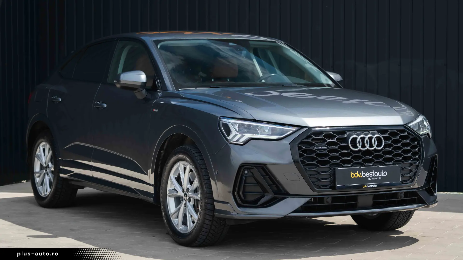 Audi Q3 2.0 40 TDI quattro S tronic S Line Sportback