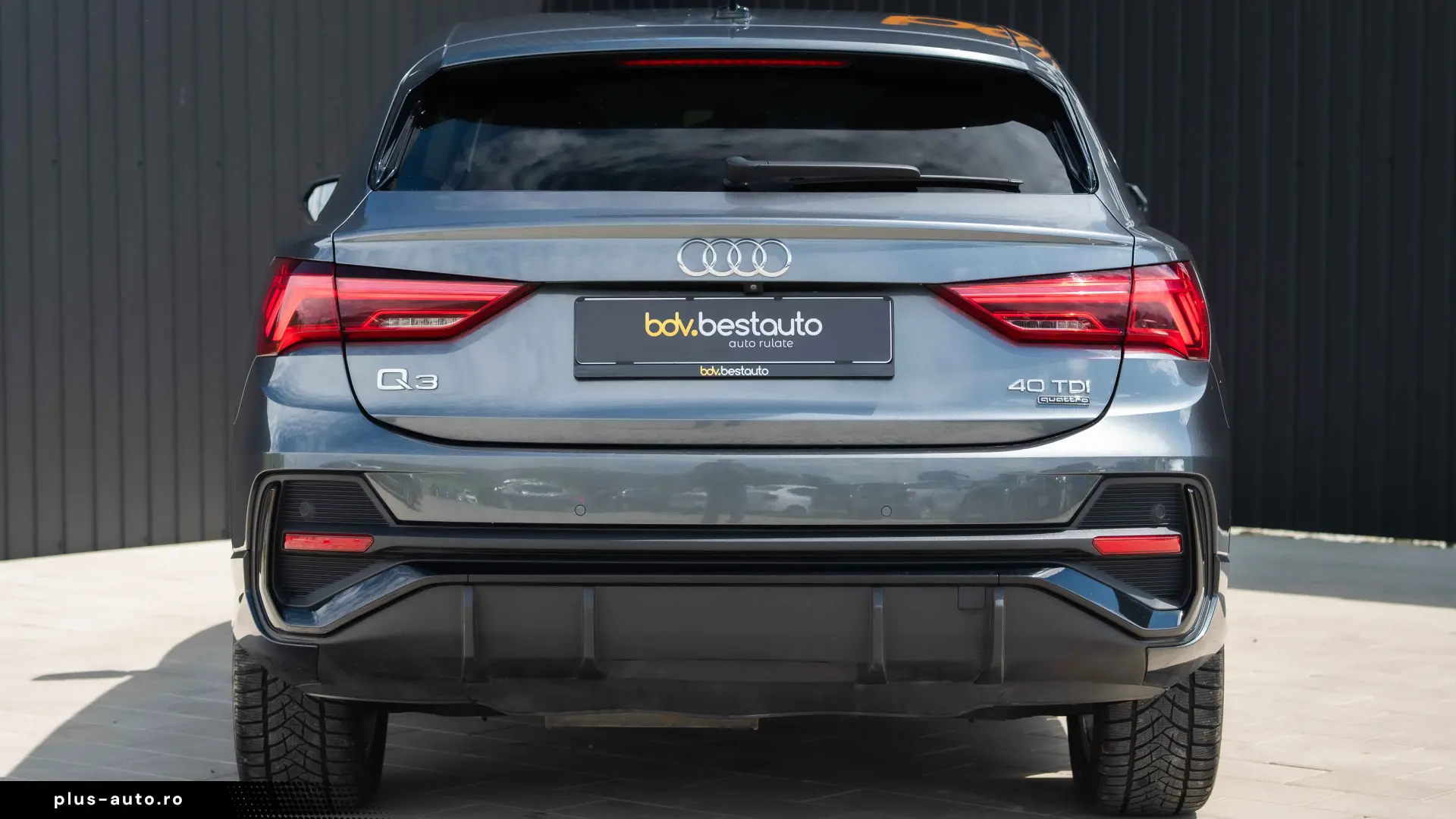 Audi Q3 2.0 40 TDI quattro S tronic S Line Sportback