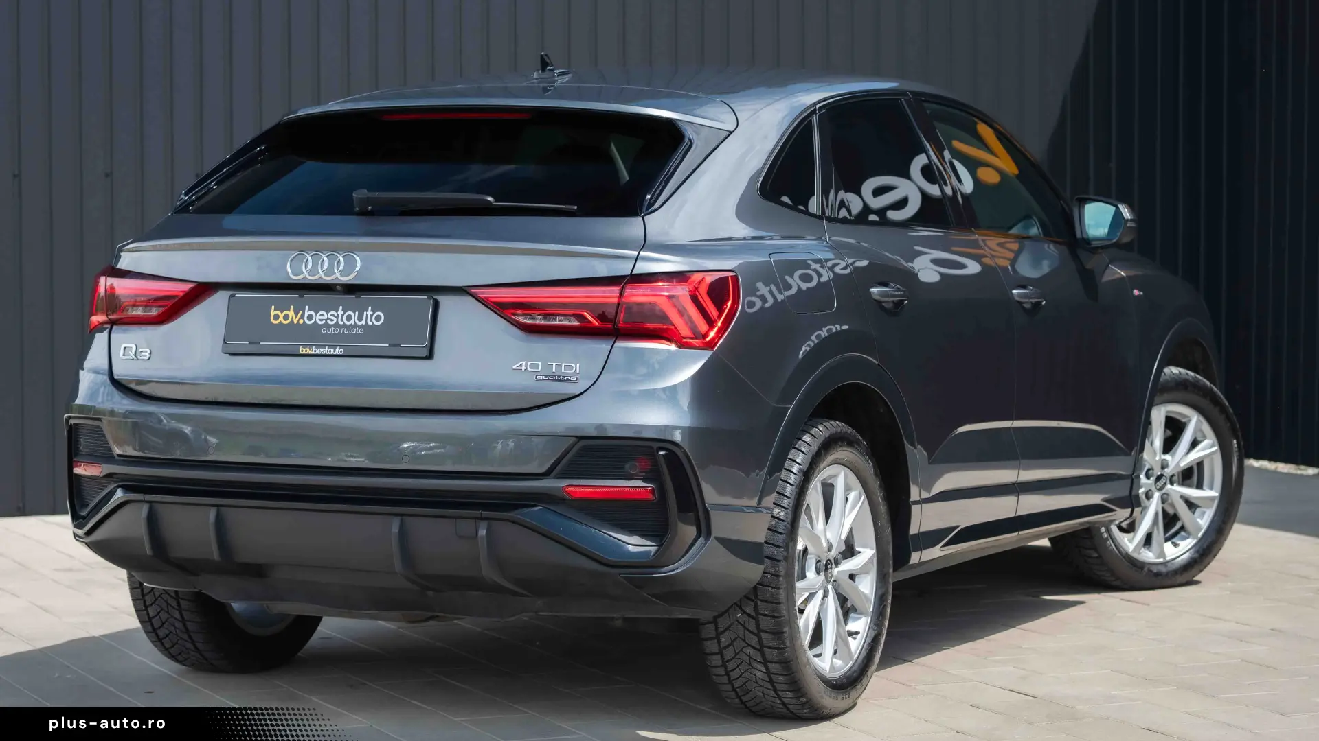 Audi Q3 2.0 40 TDI quattro S tronic S Line Sportback