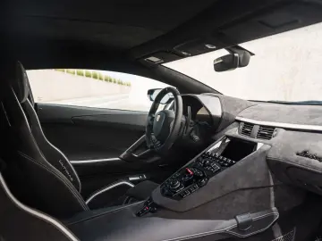 LAMBORGHINI Aventador Ultimae