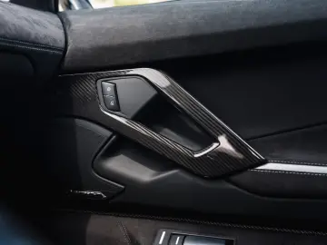 LAMBORGHINI Aventador Ultimae