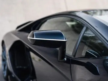 LAMBORGHINI Aventador Ultimae